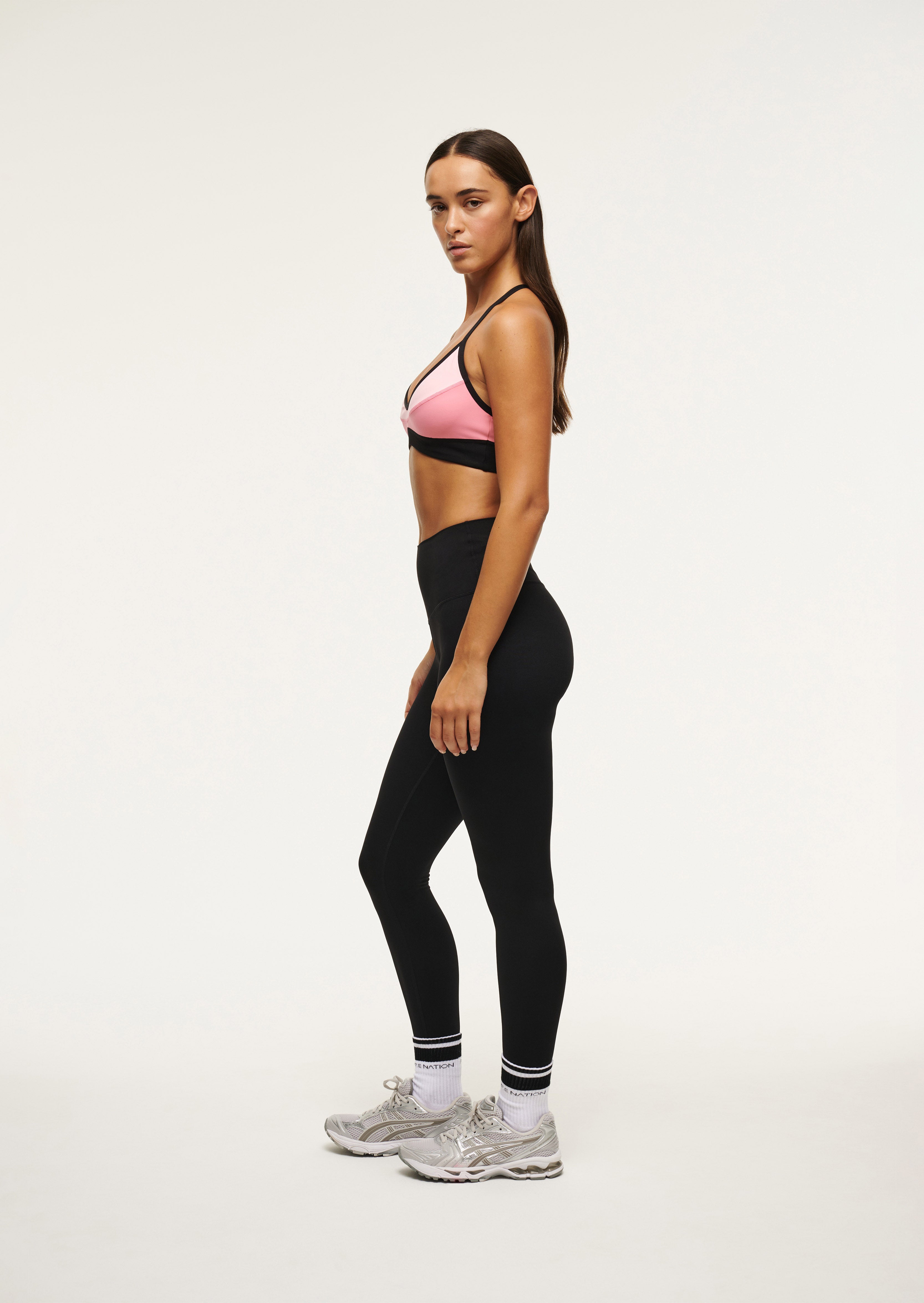 243C323_PINKLEMONADE-038_1