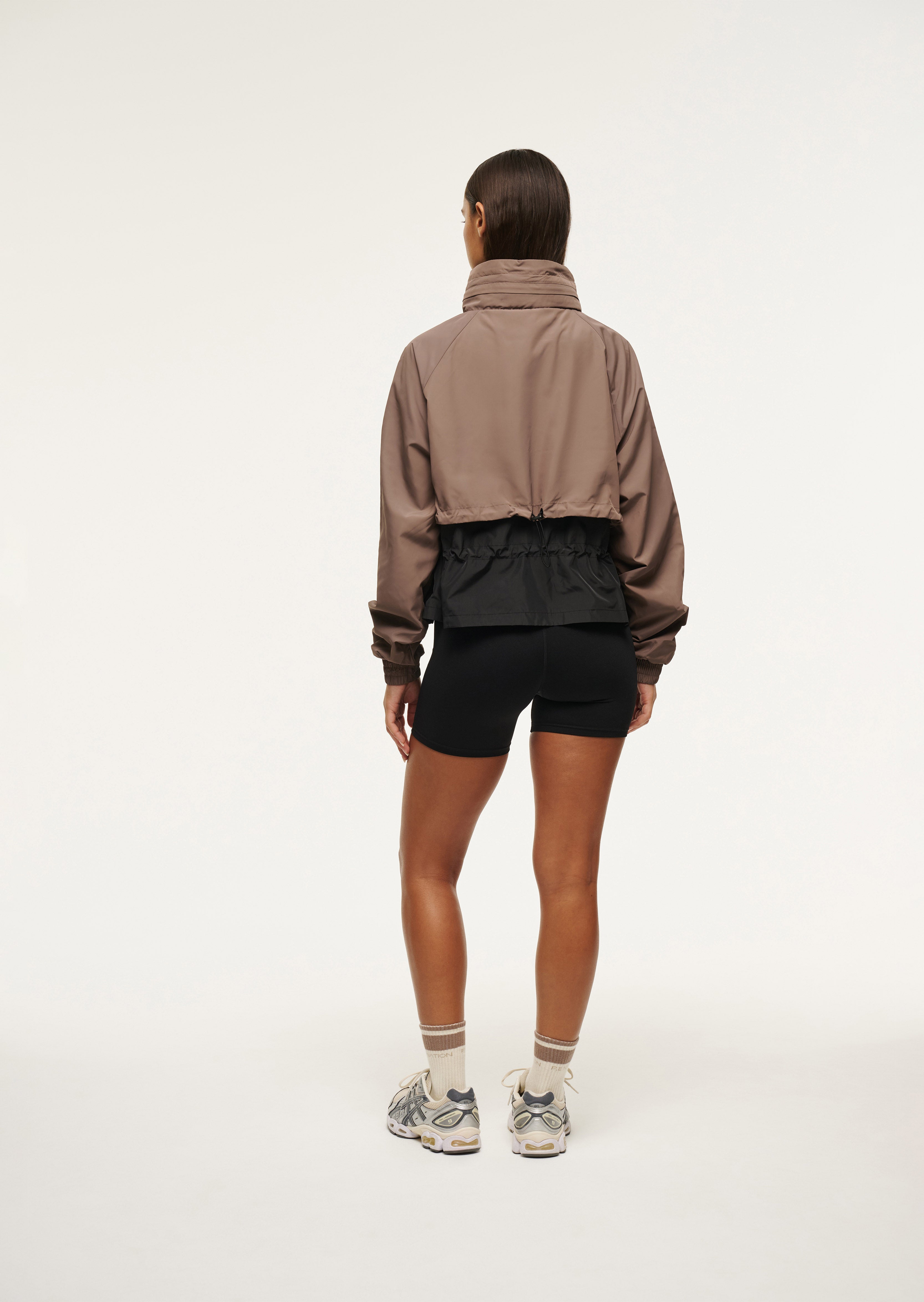 243J334_FOSSIL-049_1