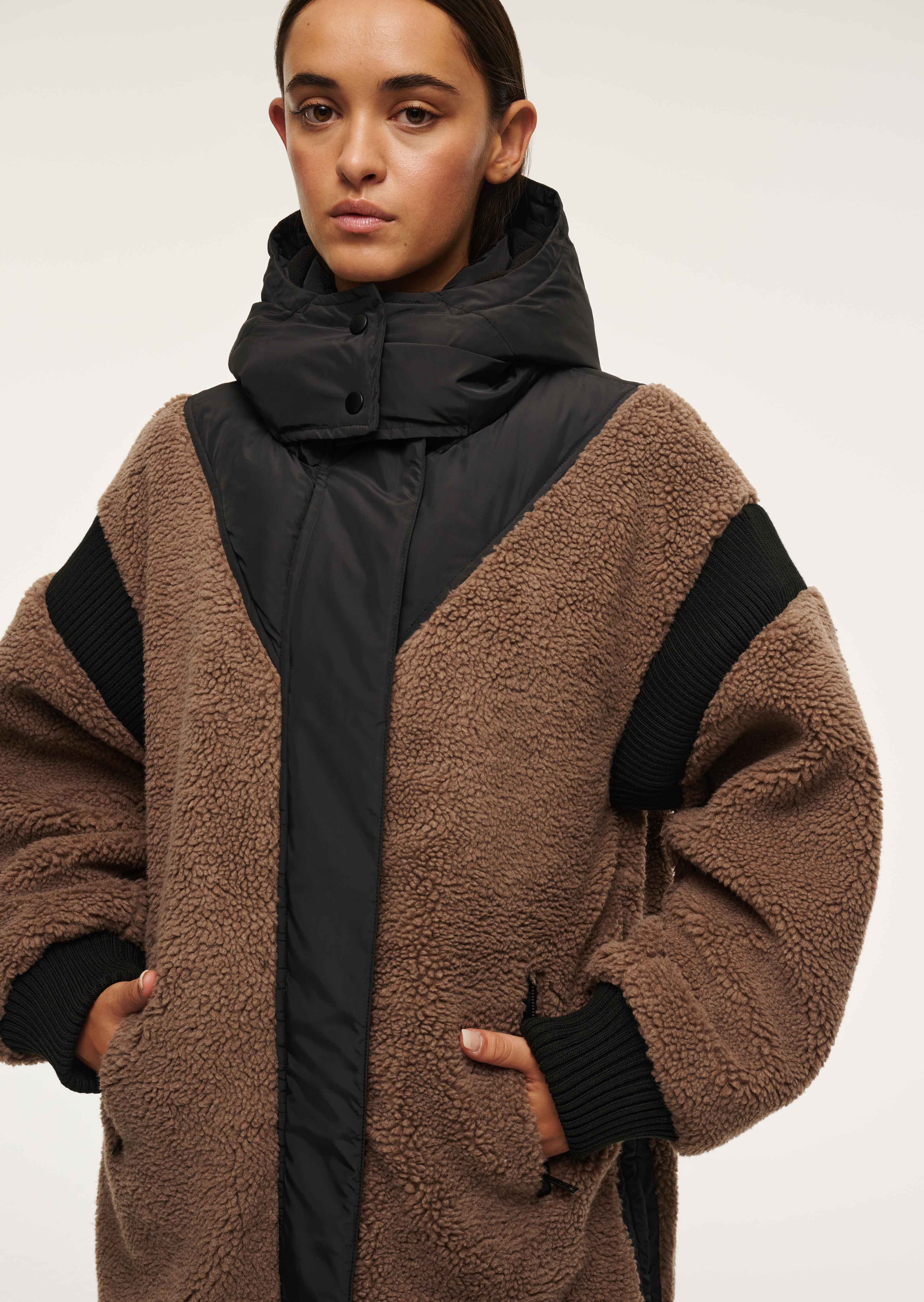 244J425_FOSSIL-025_1