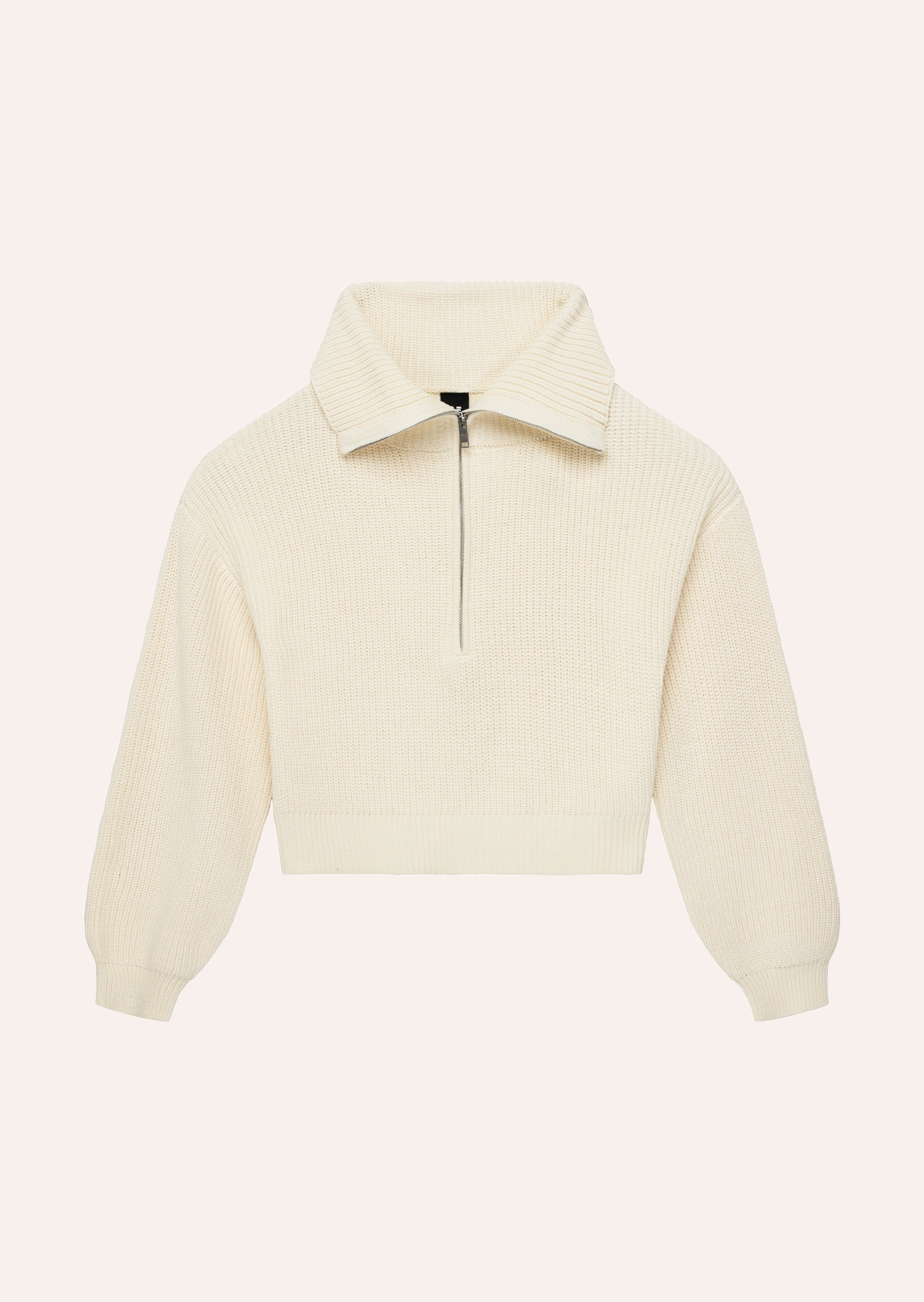 251KJ051_WHISPER+WHITE_01_1