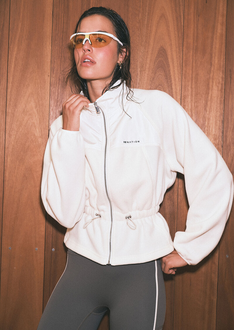 FORM JACKET IN WHISPER WHITE