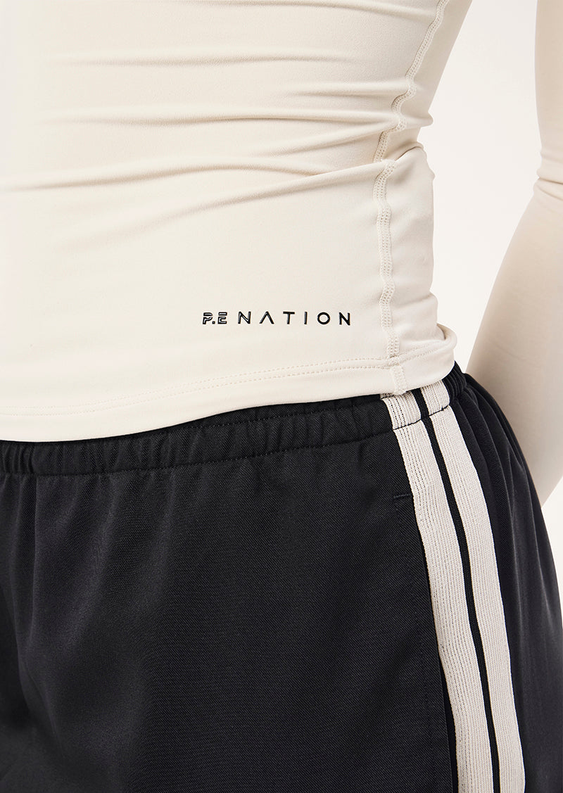 2+FOUNDATION+LS+TOP_243L265_CLOUD-4623_1