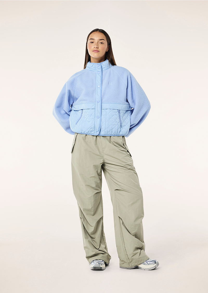 2+TECHNIQUE+QUILT+JACKET_244J262_DUSTY+BLUE-762_1