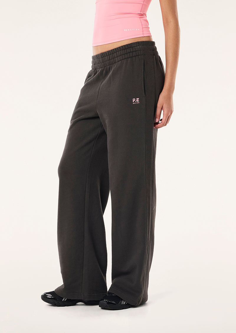 ADVENTURE TRACKPANT IN SMOKESTONE BY P.E NATION WOMENS LEISURE TRACK PANT GREY