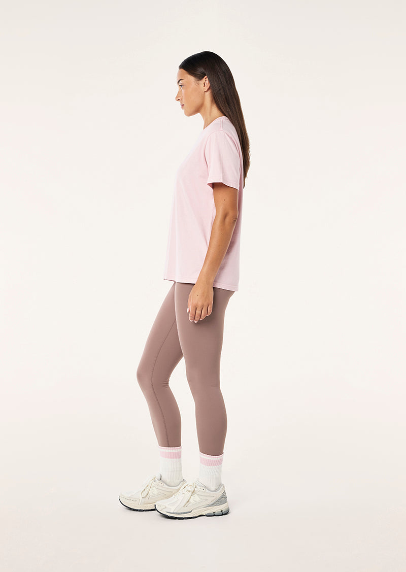 AERO+SS+TEE_243T329_CHALK+PINK_013_1