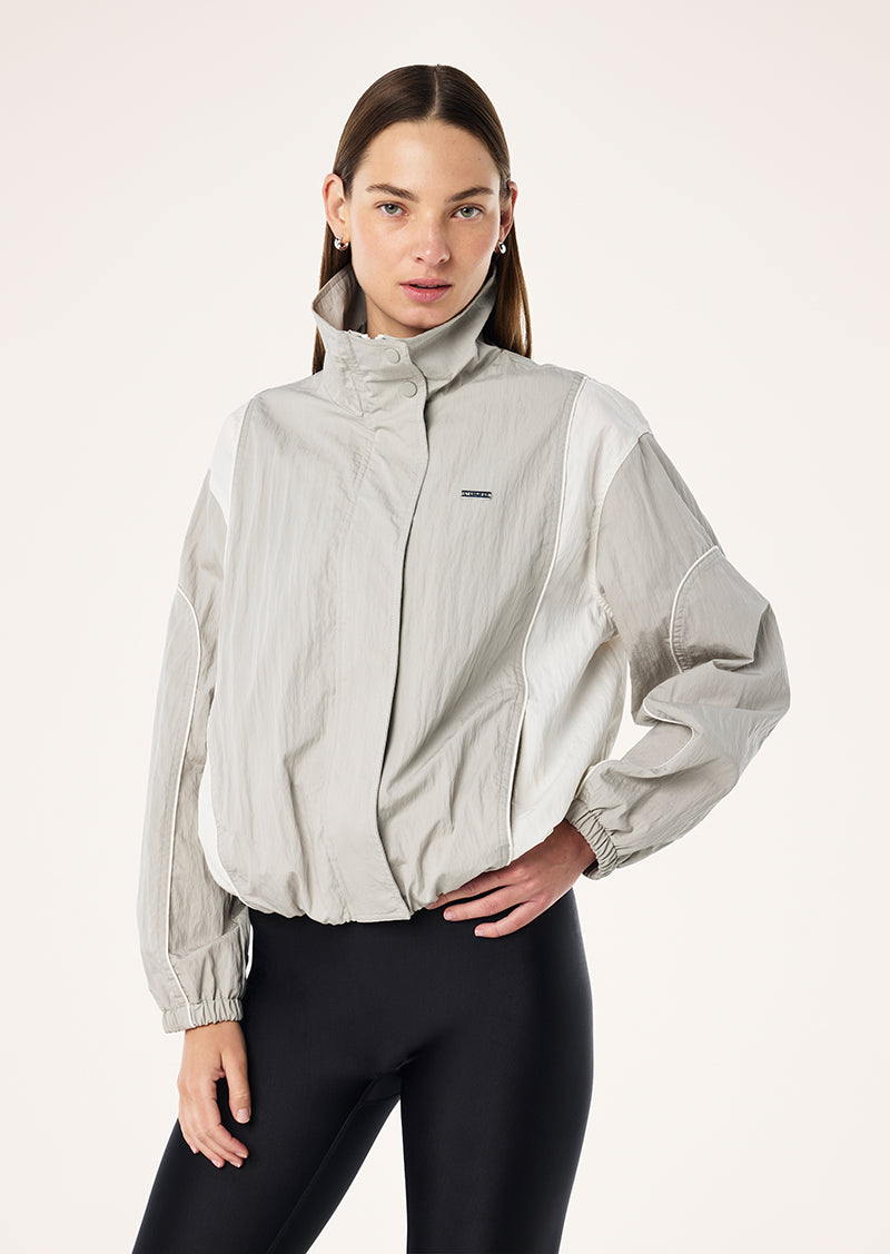 AFTERGLOW+JACKET_262J187_SILVER-38_1