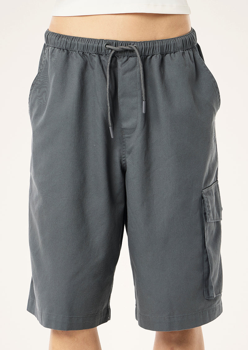 AWARD+SHORT_244S200_GUNMETAL-14_1