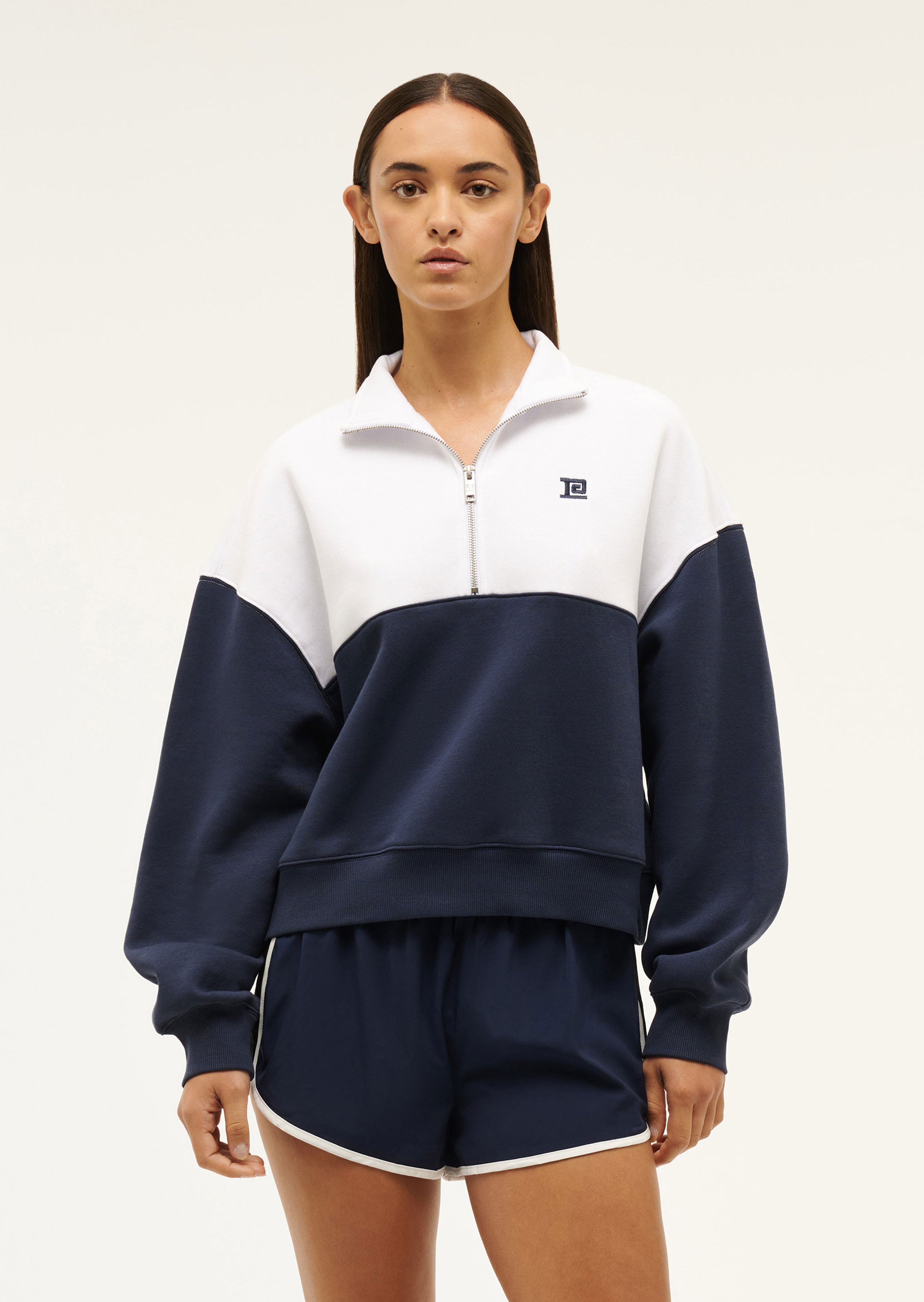 CENTREFIELDSWEAT_243F304_WHITEDARKNAVY-029-CROP_1