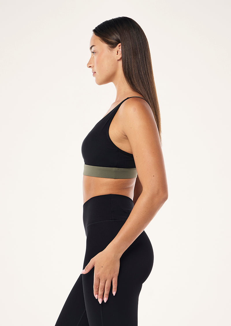 CHELSEA+SPORTS+BRA_252C042_BLACK-2593_1