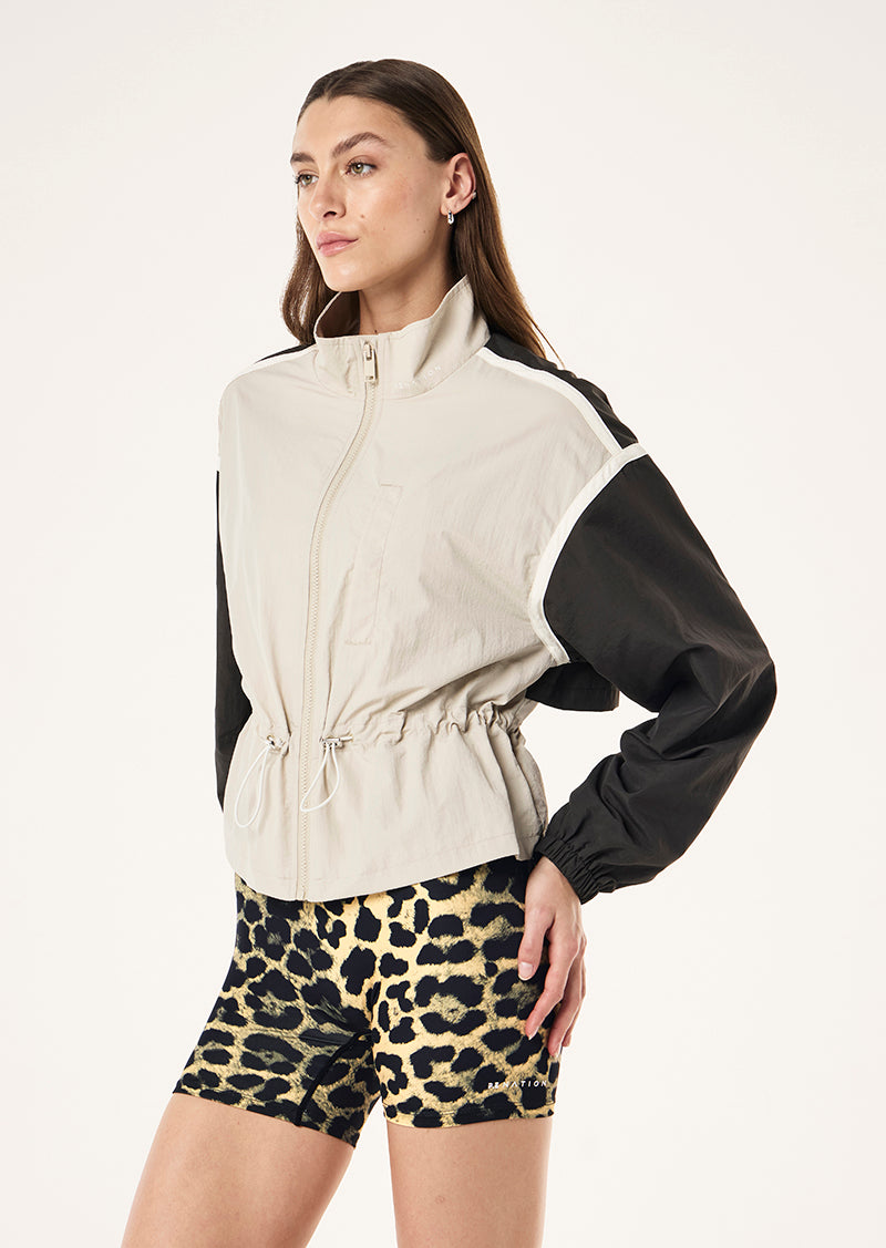 CONTROL+JACKET_254J030_OATMEAL-30_1