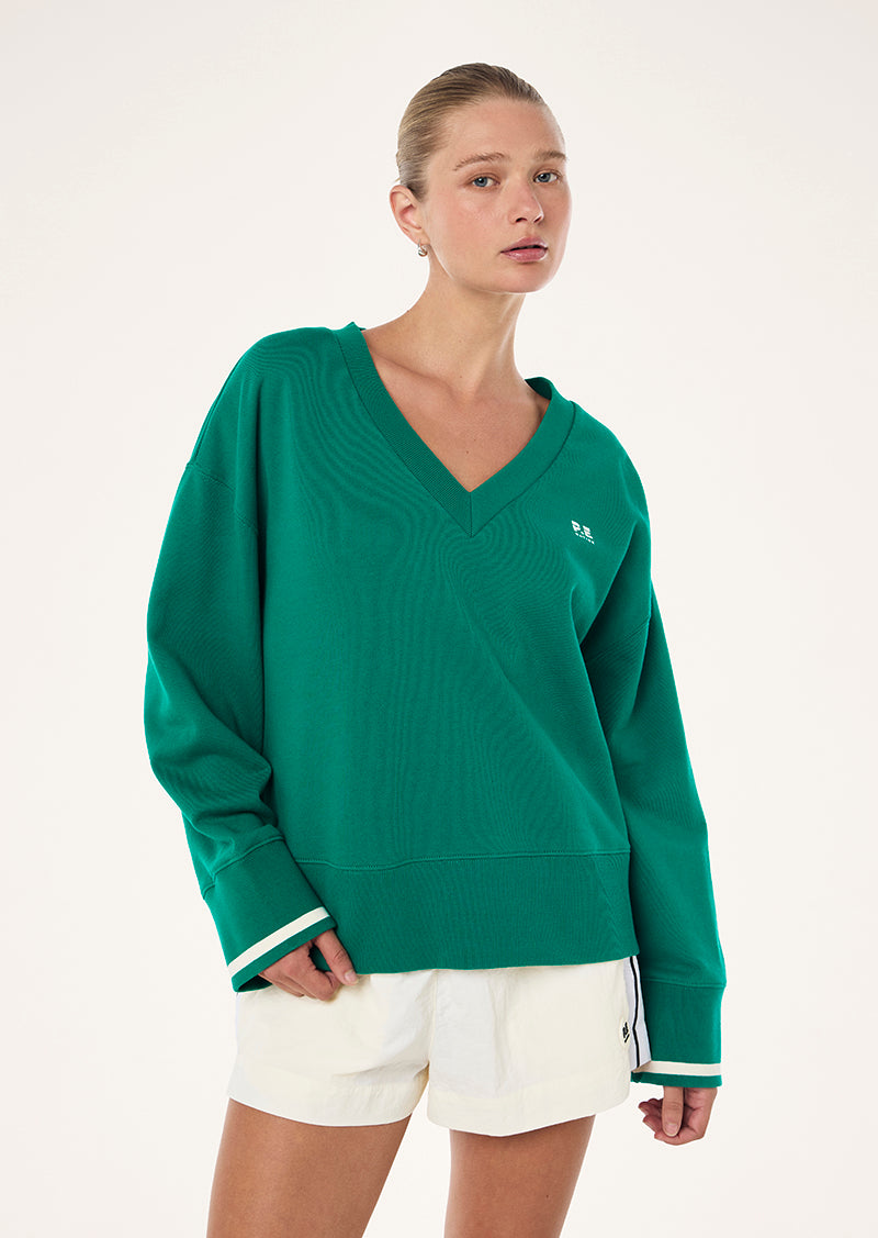 COURTSIDE+V-NECK+SWEAT_254F012_COLLEGE+GREEN-14_1_1