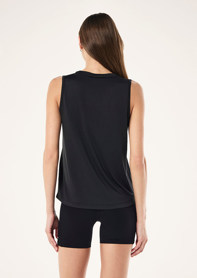 CROSSOVER TANK IN BLACK