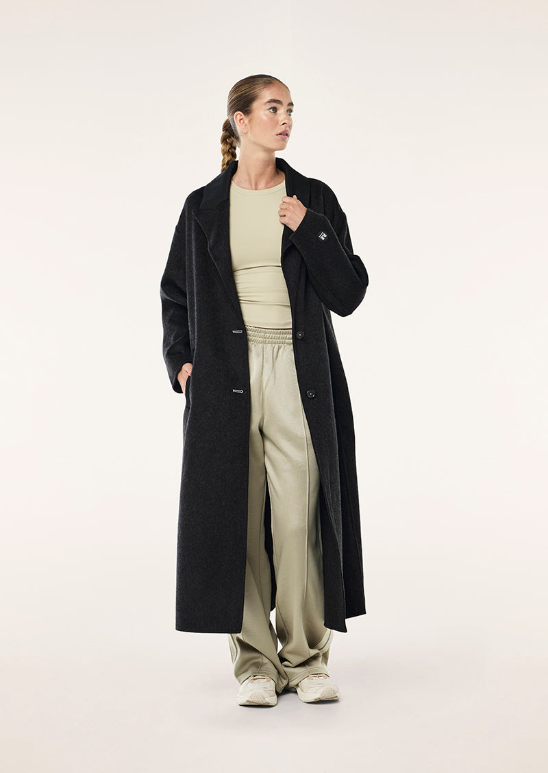 DEFINITION+COAT_252J128_BLACK-009_1