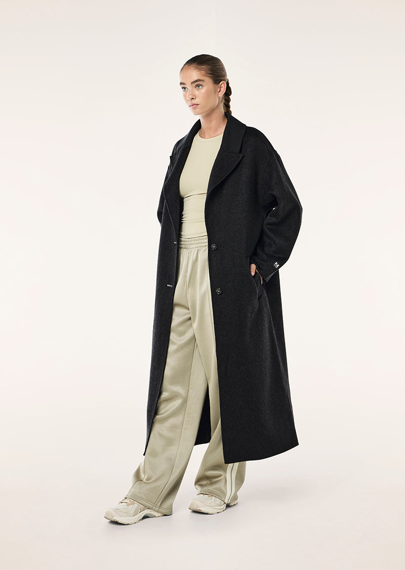 DEFINITION+COAT_252J128_BLACK-014_1