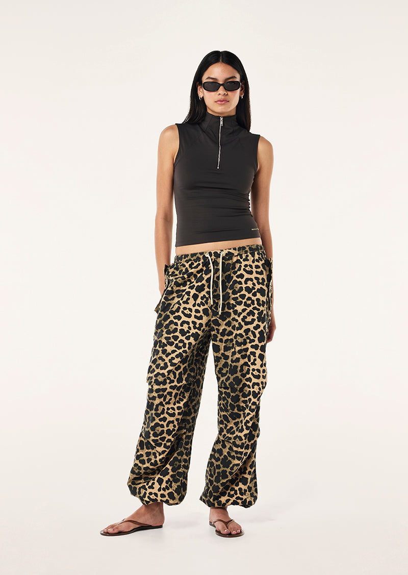 DISCOVERY COTTON PANT IN LEOPARD