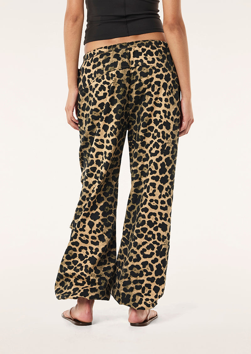 DISCOVERY COTTON PANT IN LEOPARD