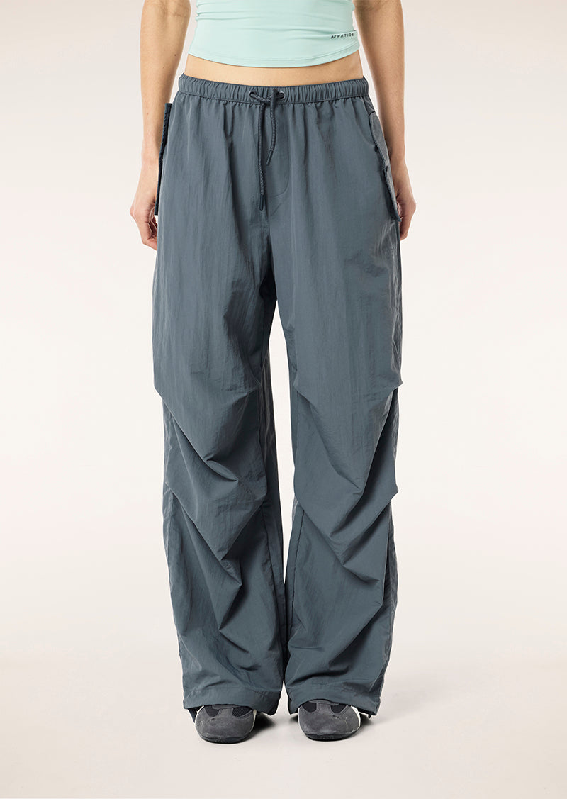 DISCOVERY+PANT_252P058_THUNDER-14_1