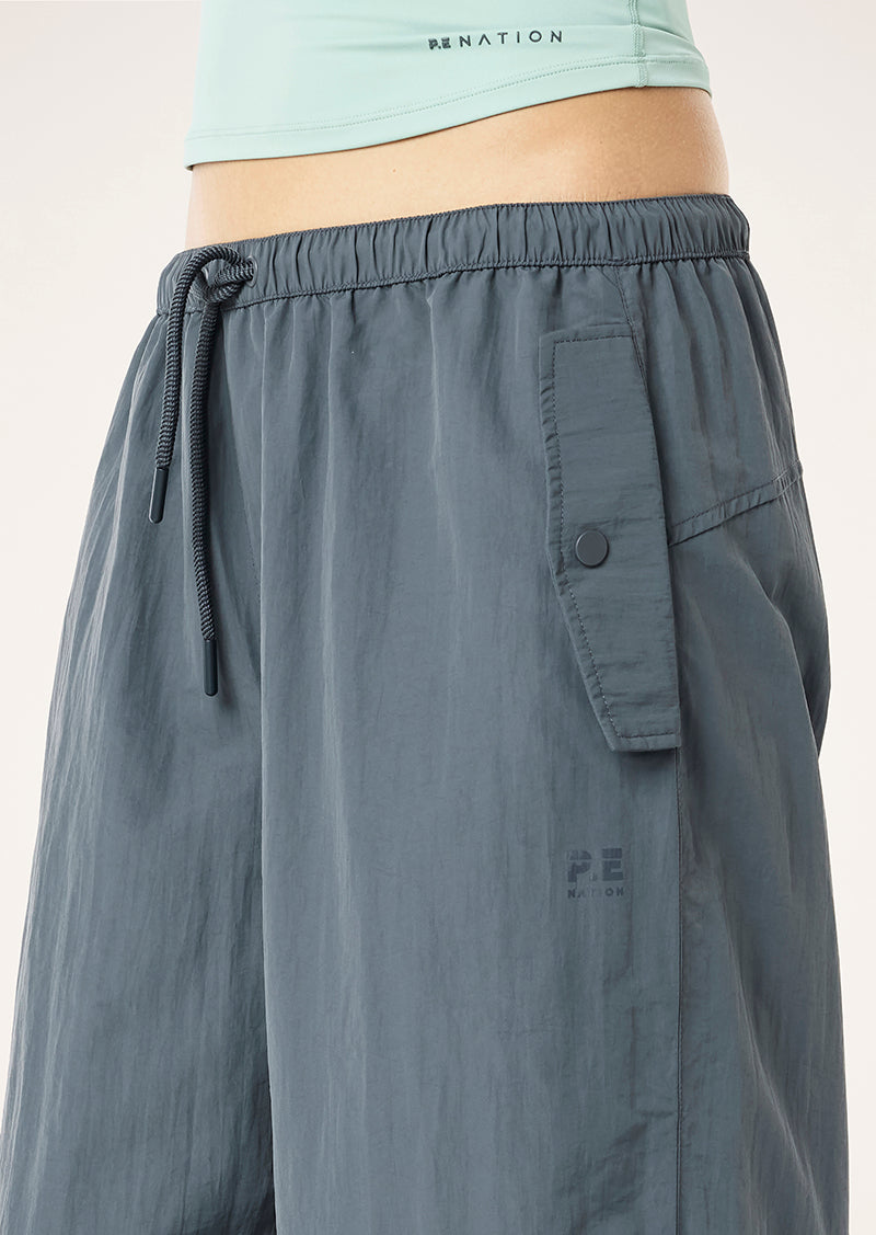 DISCOVERY+PANT_252P058_THUNDER-15_1