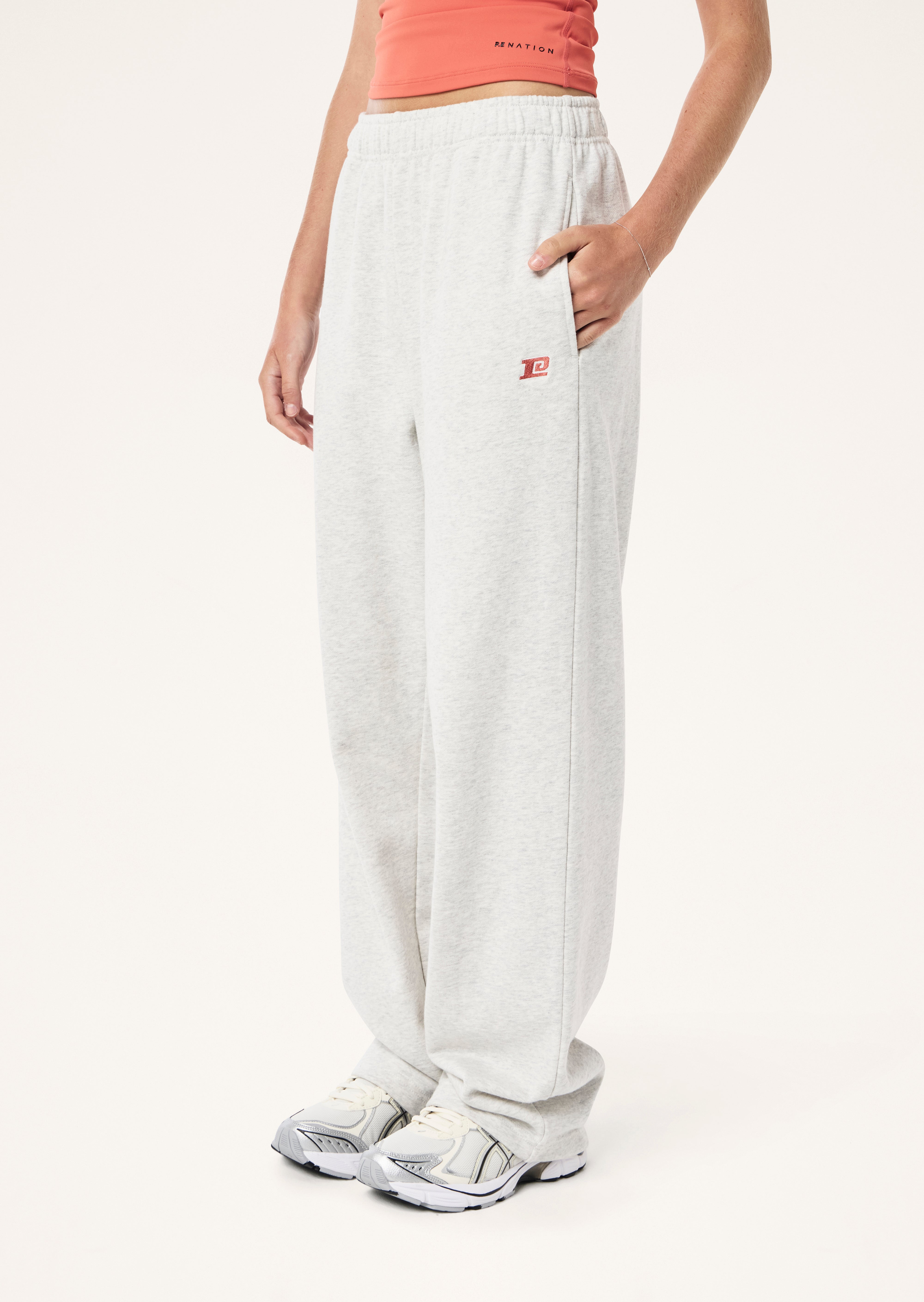 EASTSIDE+TRACKPANT_251P212_LIGHT+GREY+MARLE_031_1