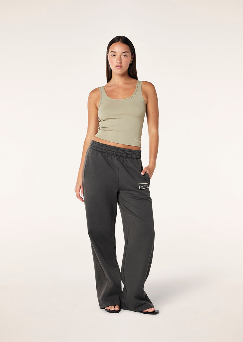 ELEMENTAL+TANK_251W166_SILVER+SAGE_003_1