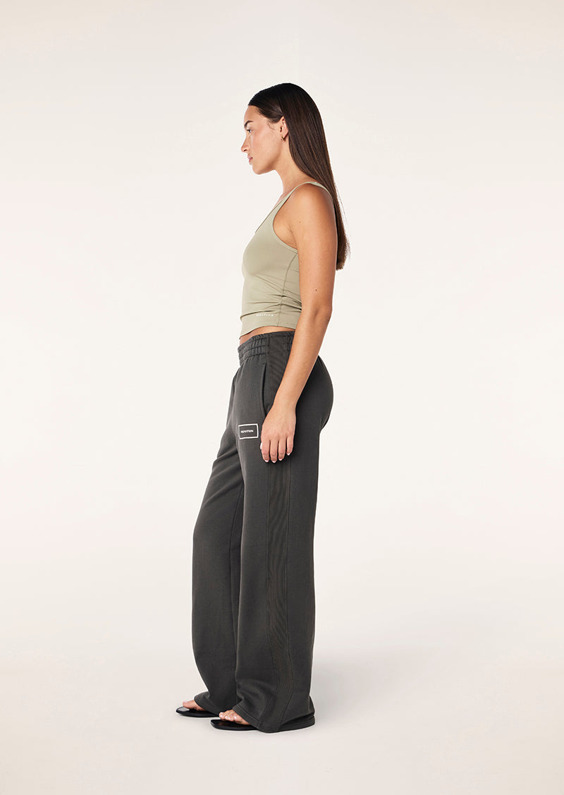 ELEMENTAL+TANK_251W166_SILVER+SAGE_006_1