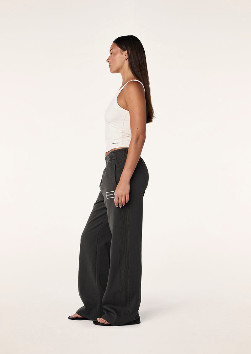 ELEMENTAL+TANK_251W166_WHISPER+WHITE-099_1