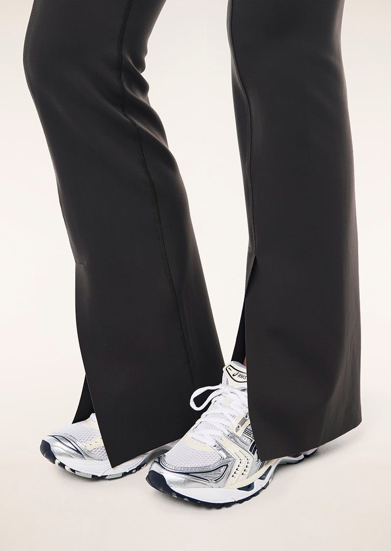 ELEVATION+LEGGING_243G349_CAVIAR-1069_1