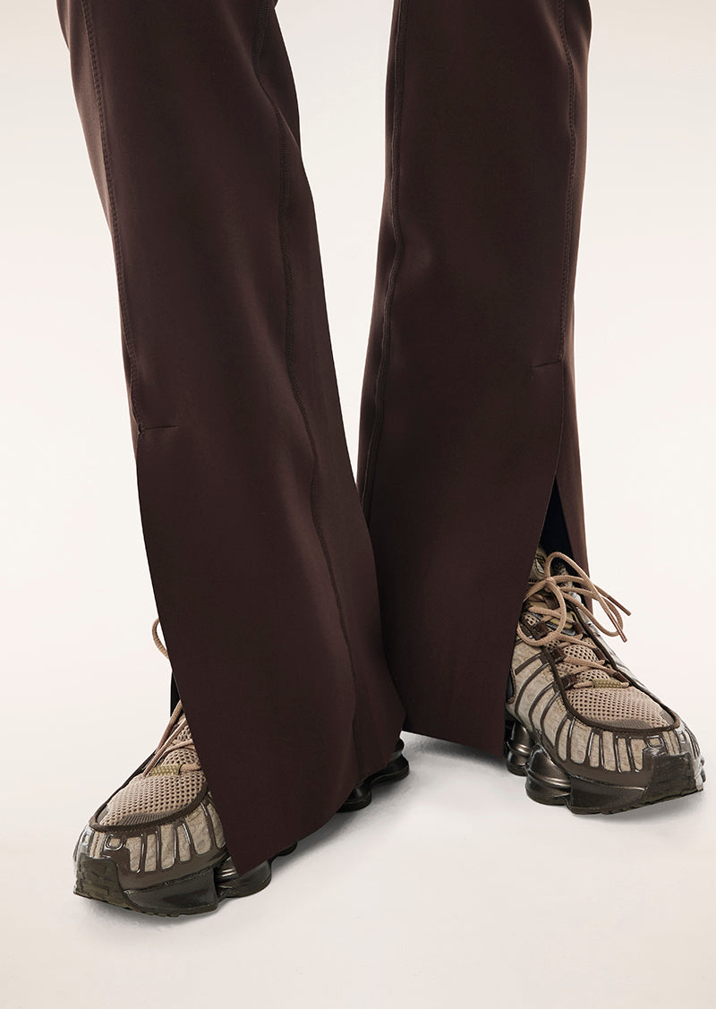 ELEVATION LEGGING IN ESPRESSO BY P.E NATION, WOMENS ATHLEISURE FLARE LEGGING BROWN