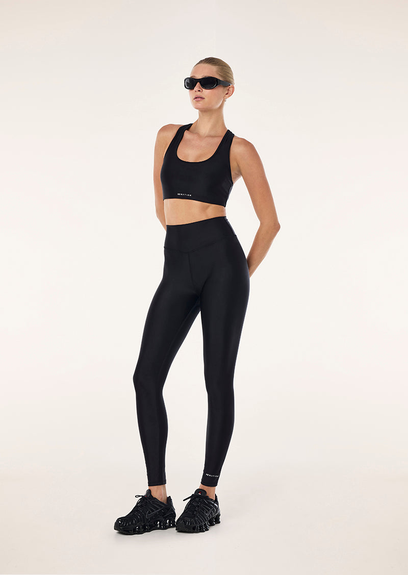 FAIRMONT SCOOP SPORTS BRA IN BLACK BY P.E NATION, WOMEN'S ATHLEISURE SPORTS BRA
