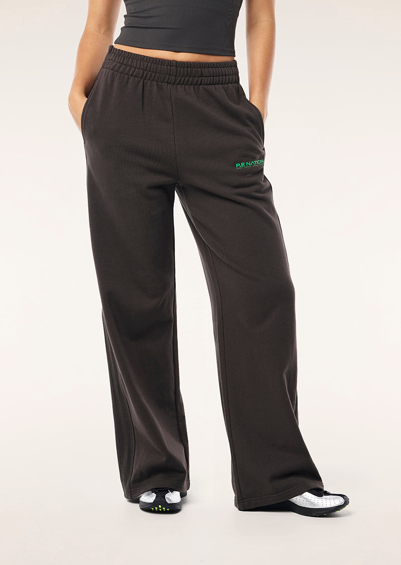 FLASHBACK+TRACKPANT_252P216_CAVIAR-4383_1