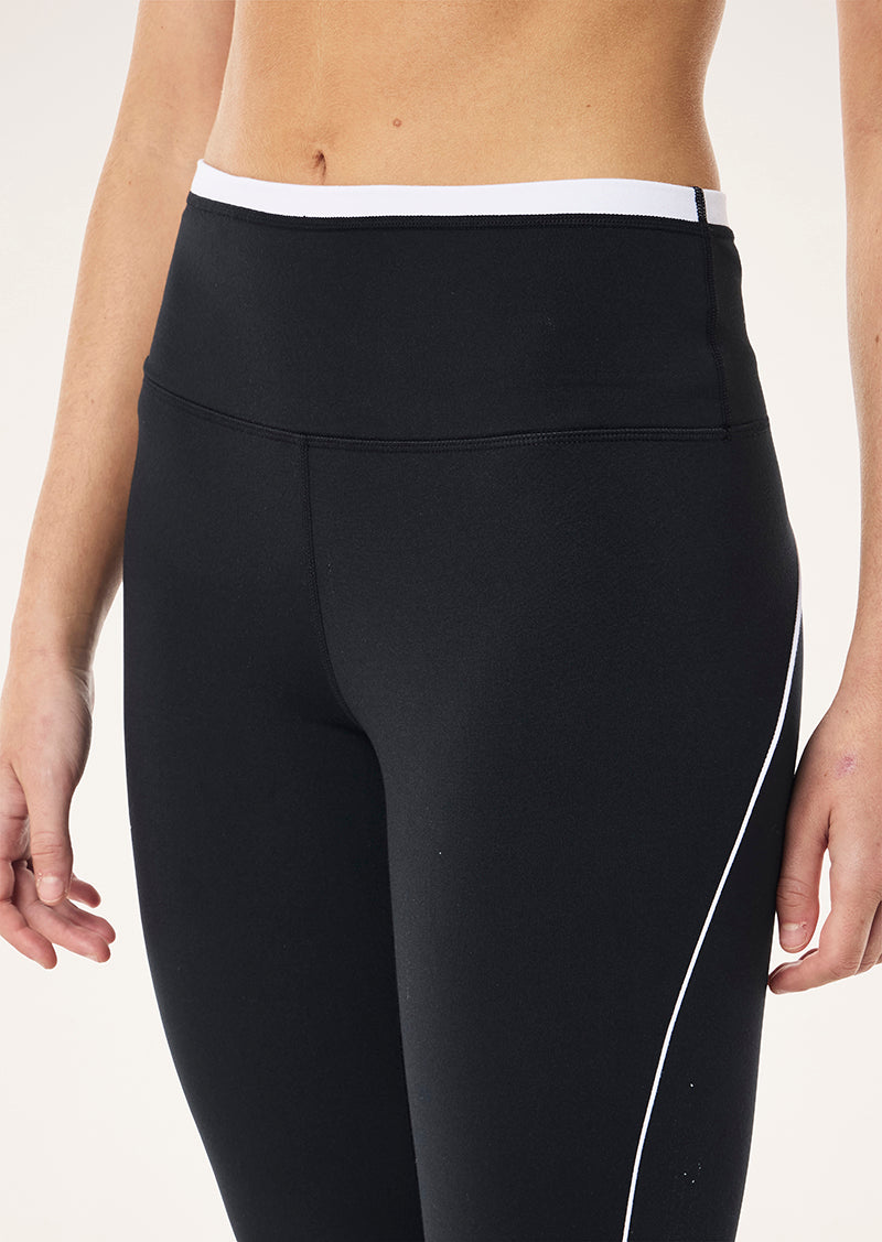 FLOW+FULL+LENGTH+LEGGING+IN+BLACK-28_1