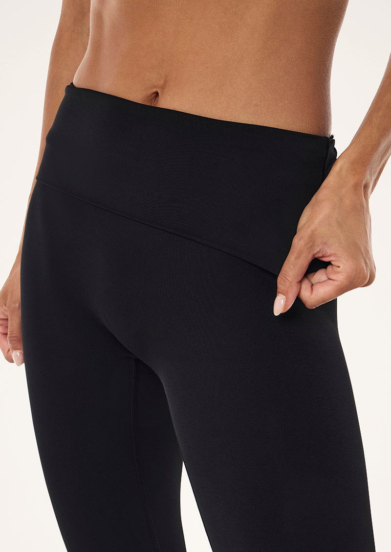 FOLD+OVER+FL+LEGGING_264G014_BLACK-40_1