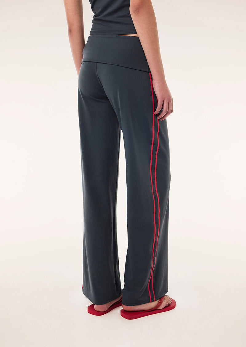 FOLD+OVER+WIDE+LEG+LEGGING_264G069_ASPHALT+STRAWBERRY-45_1