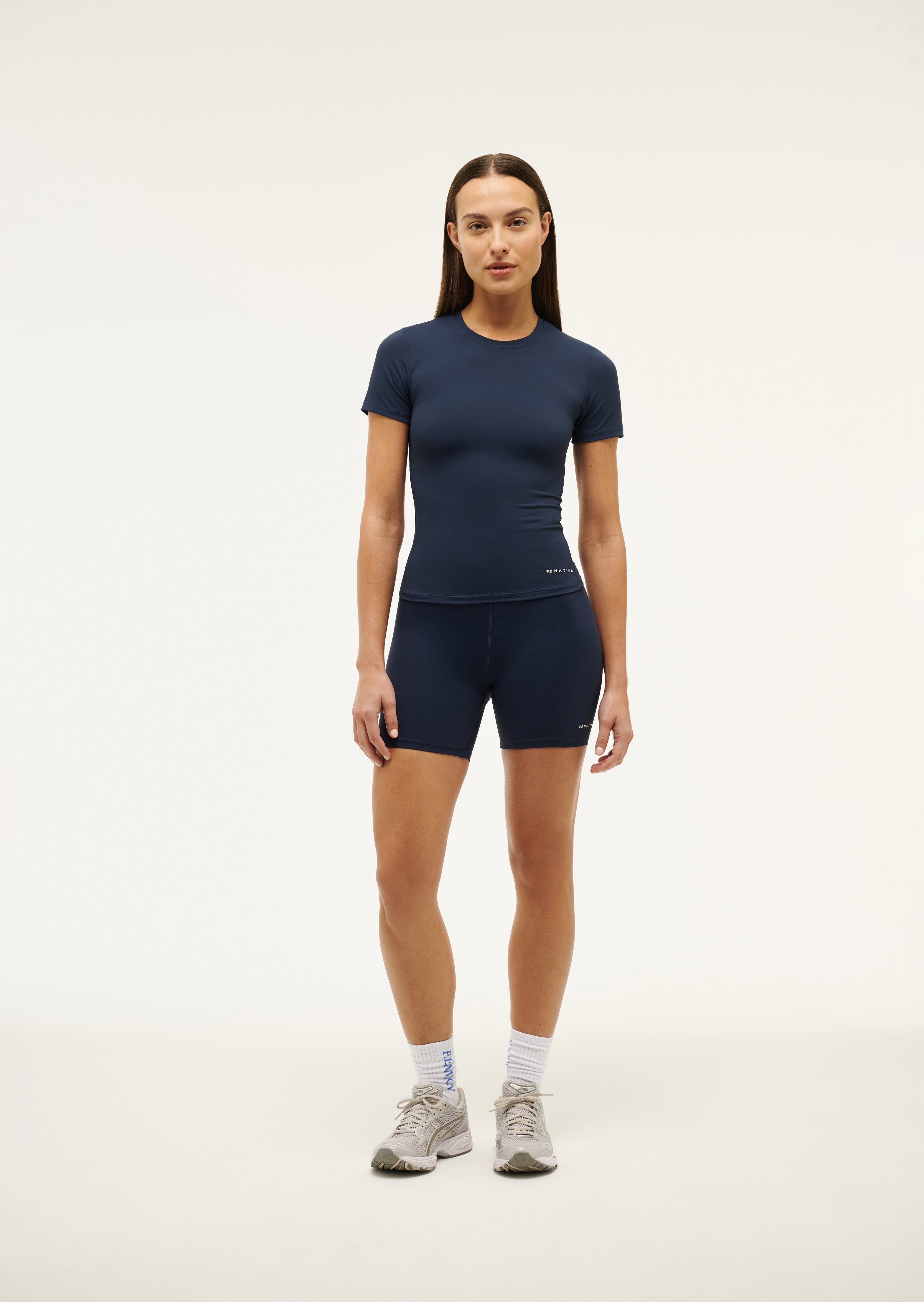 FOUNDATIONSSTEE_243T257_DARKNAVY-002_1