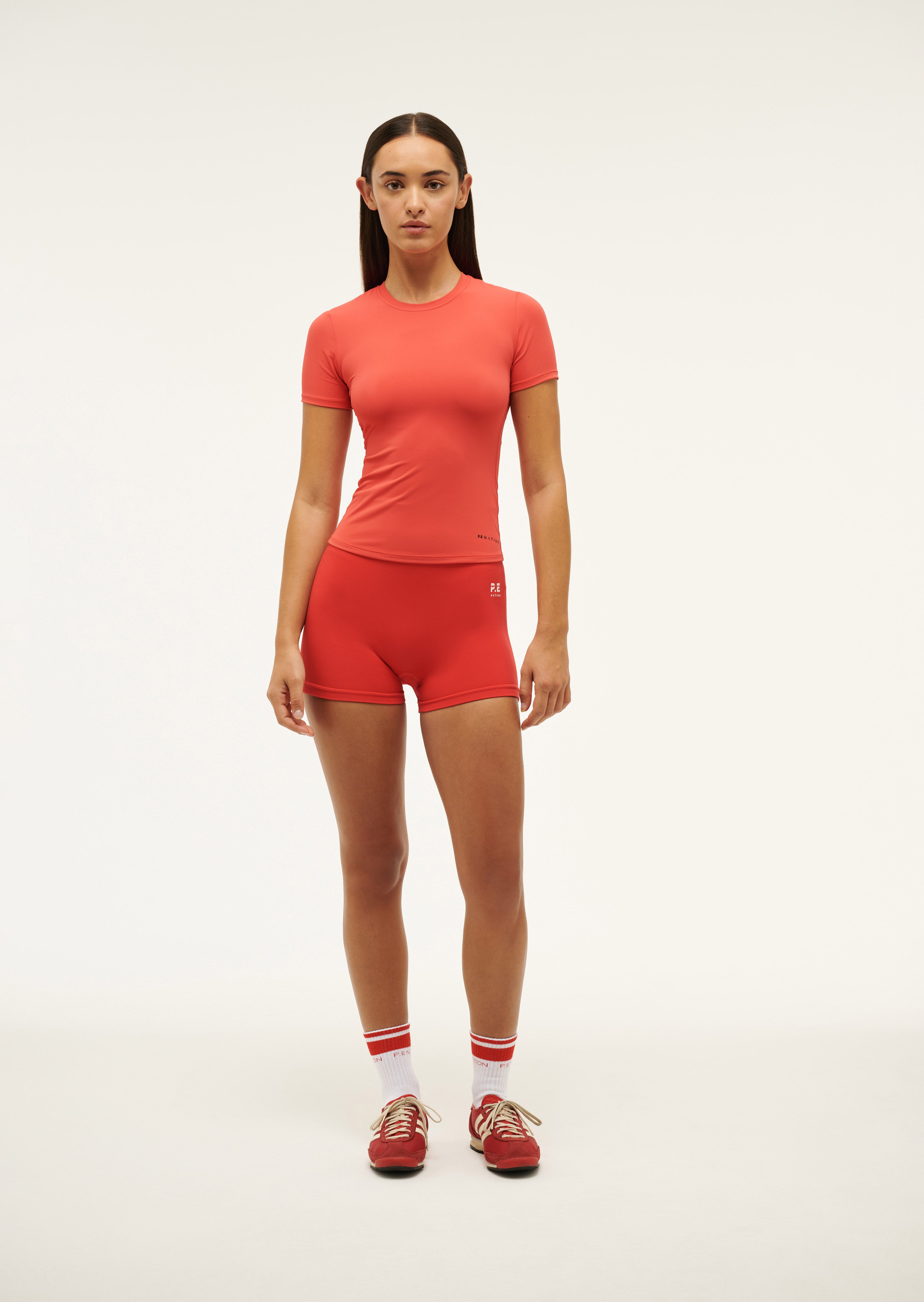 FOUNDATIONSSTEE_243T257_POPPYRED-002_1