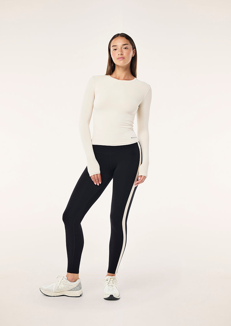 FOUNDATION+LS+TOP_243L265_CLOUD-4272_1