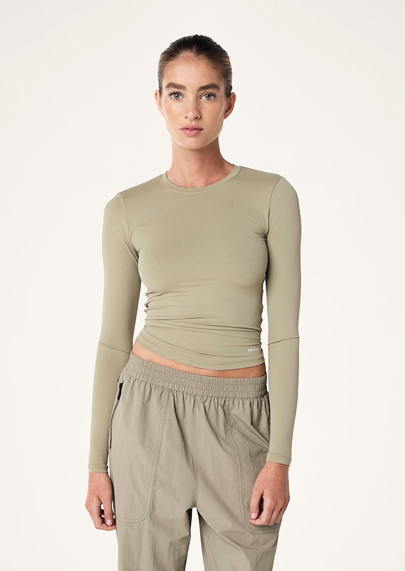 FOUNDATION+LS+TOP_243L265_SILVER+SAGE_023_1