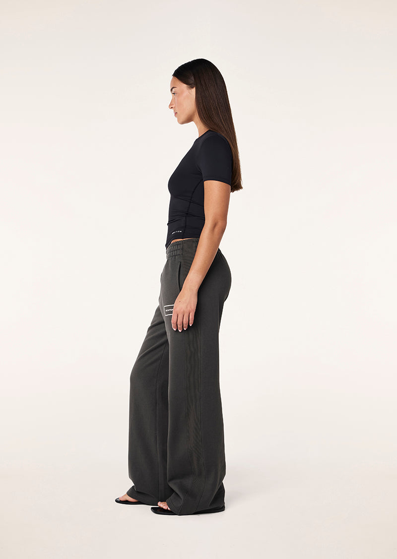 FOUNDATION+SS+TEE_243T257_BLACK_007_1