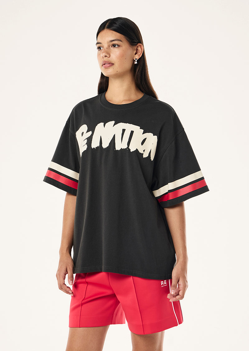 FRONTLINE+OVERSIZE+TEE_254T180_ASPHALT-25_1
