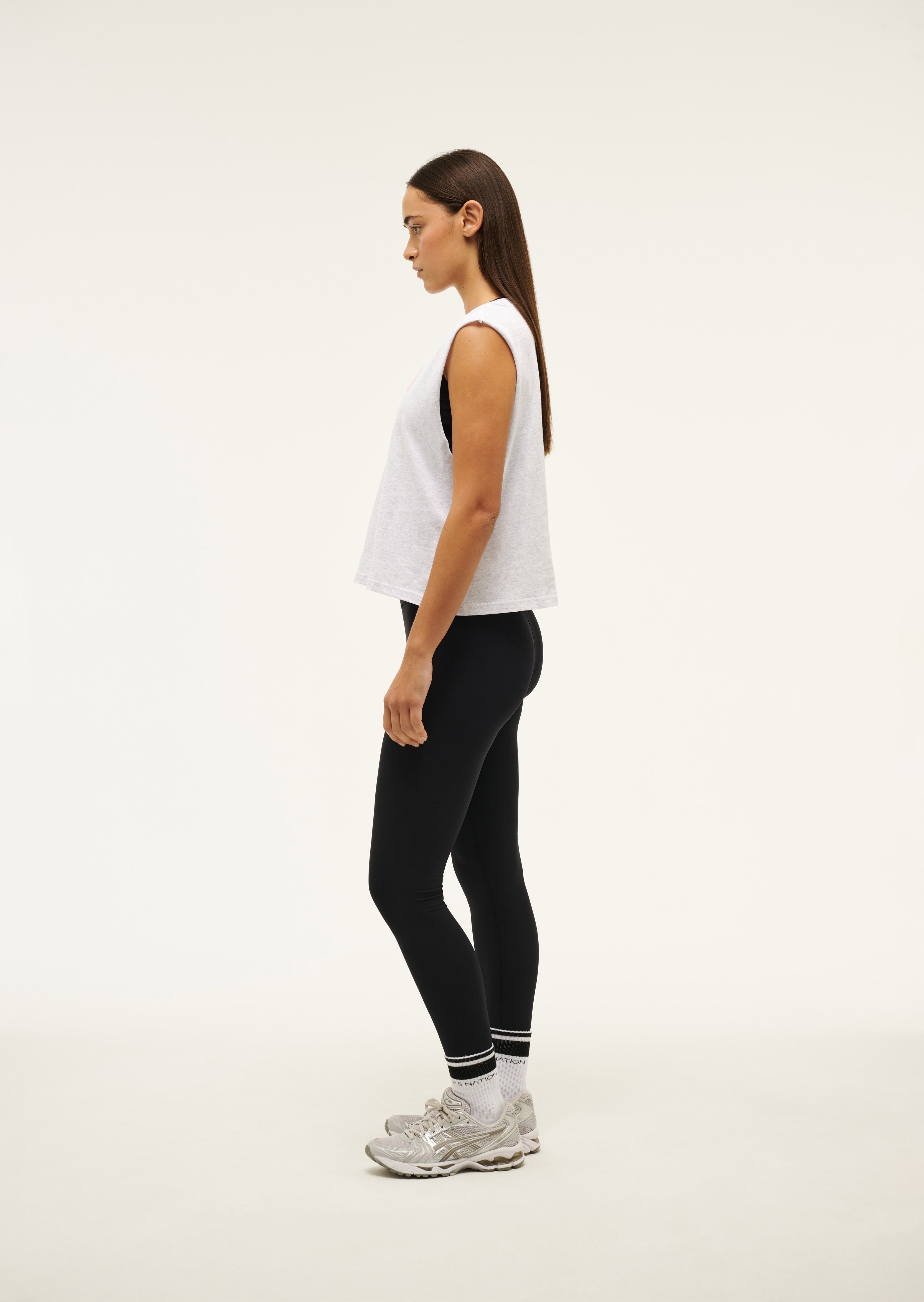 FULLOUTTANK_244W434_GREYMARLE-008_1