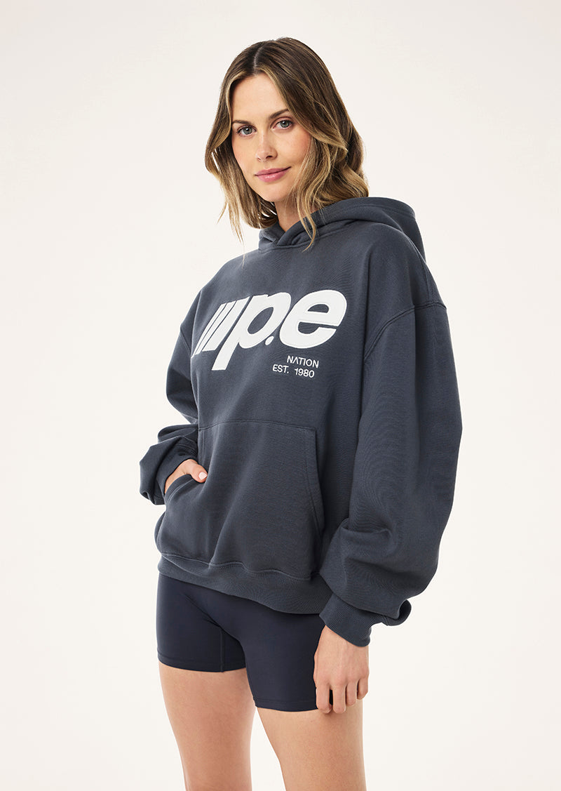 GLIDE 2.0 OVERSIZED HOODIE IN MARINE BLUE