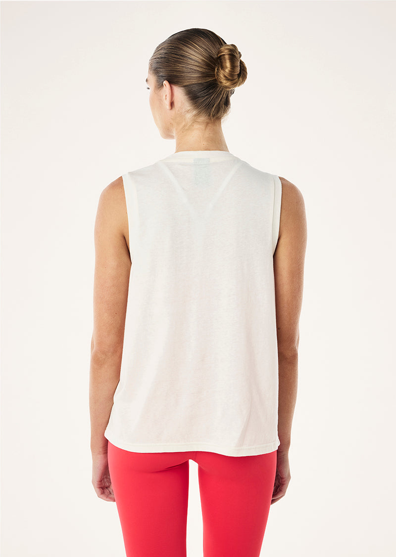 HEADS+UP+TANK+IN+WHISPER+WHITE-24_1