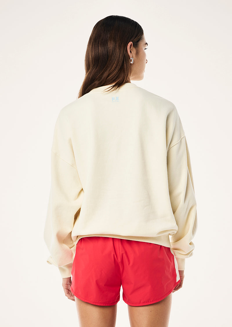 HERITAGE+SWEAT_253F115_WHISPER+WHITE-422_1