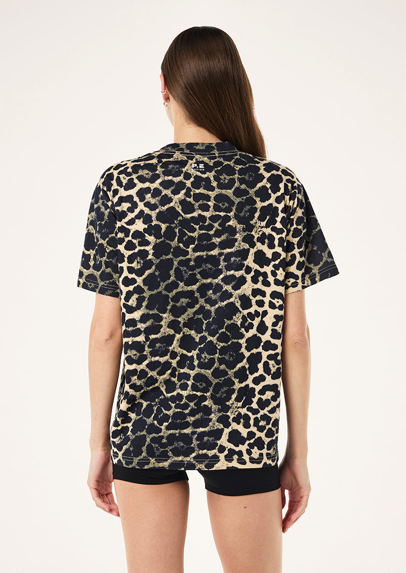 HERITAGE+TEE_253T108_LEOPARD+PRINT-17_1