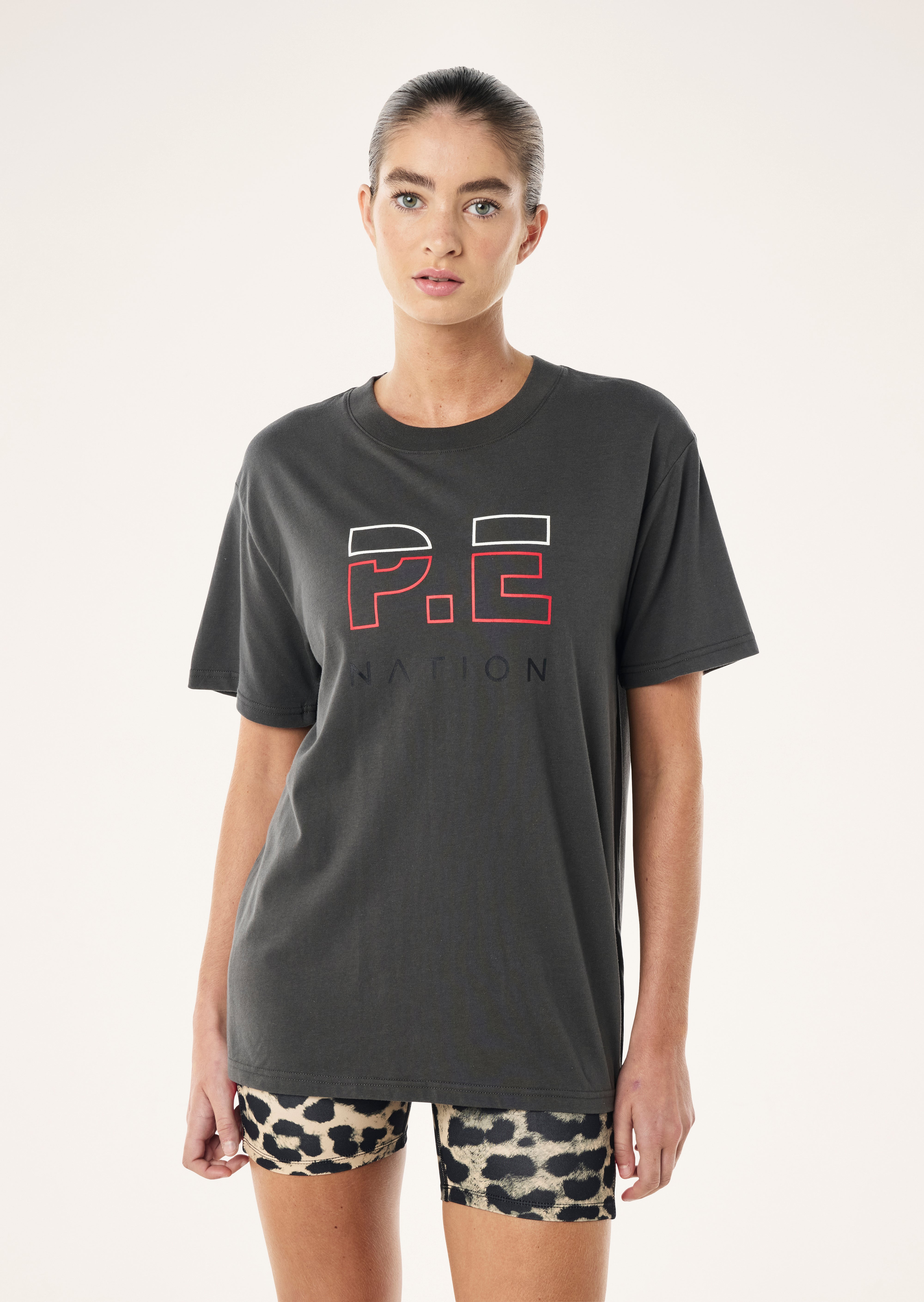 HERITAGE+TEE+IN+GUNMETAL+-13_1