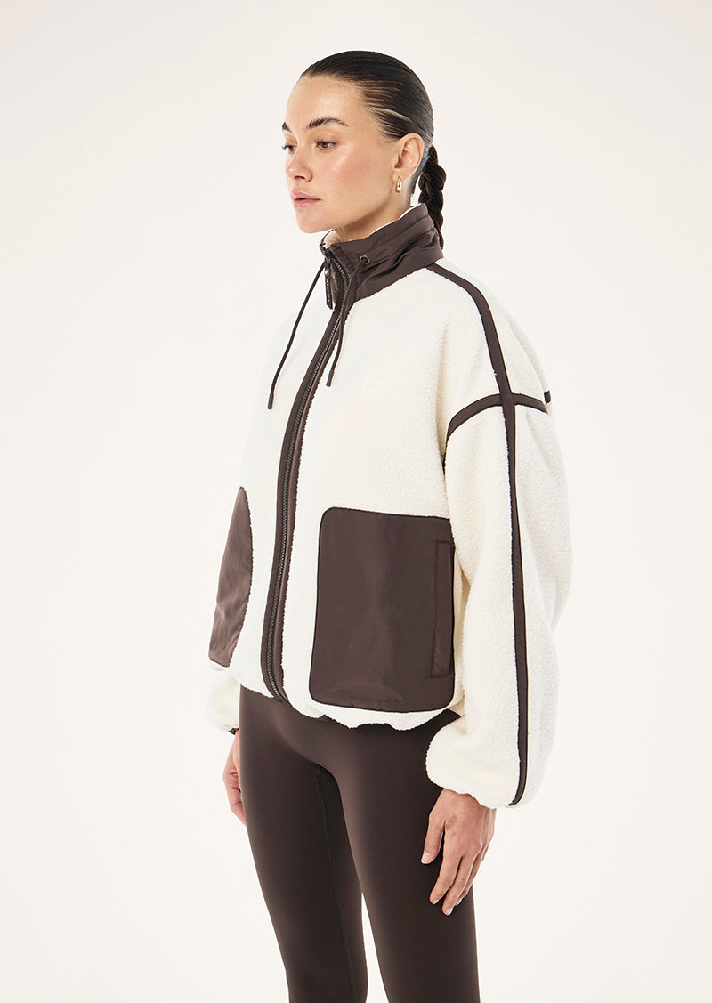 LENNON+SHERPA+JACKET_263J056_WHISPER+WHITE-COFFEE-36_1