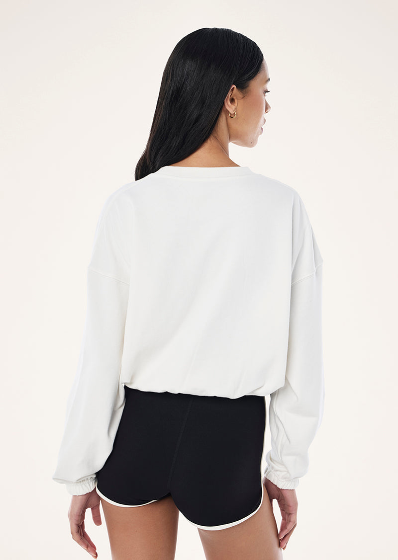 LYRIC+SWEAT_264F029_WHISPER+WHITE-35_1