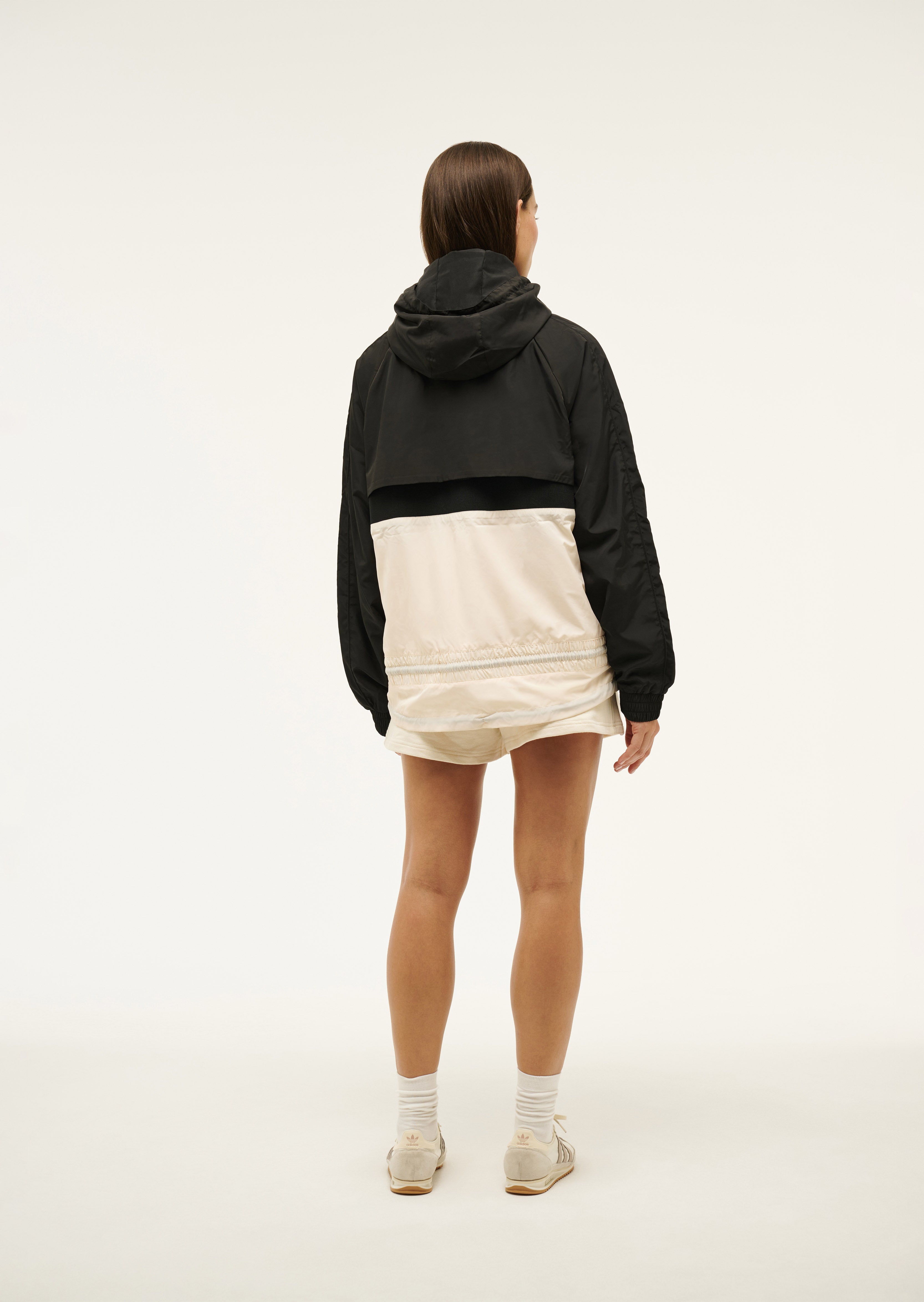 MANDOWNJACKET_243J340_BLACKWHISPERWHITE-020_1