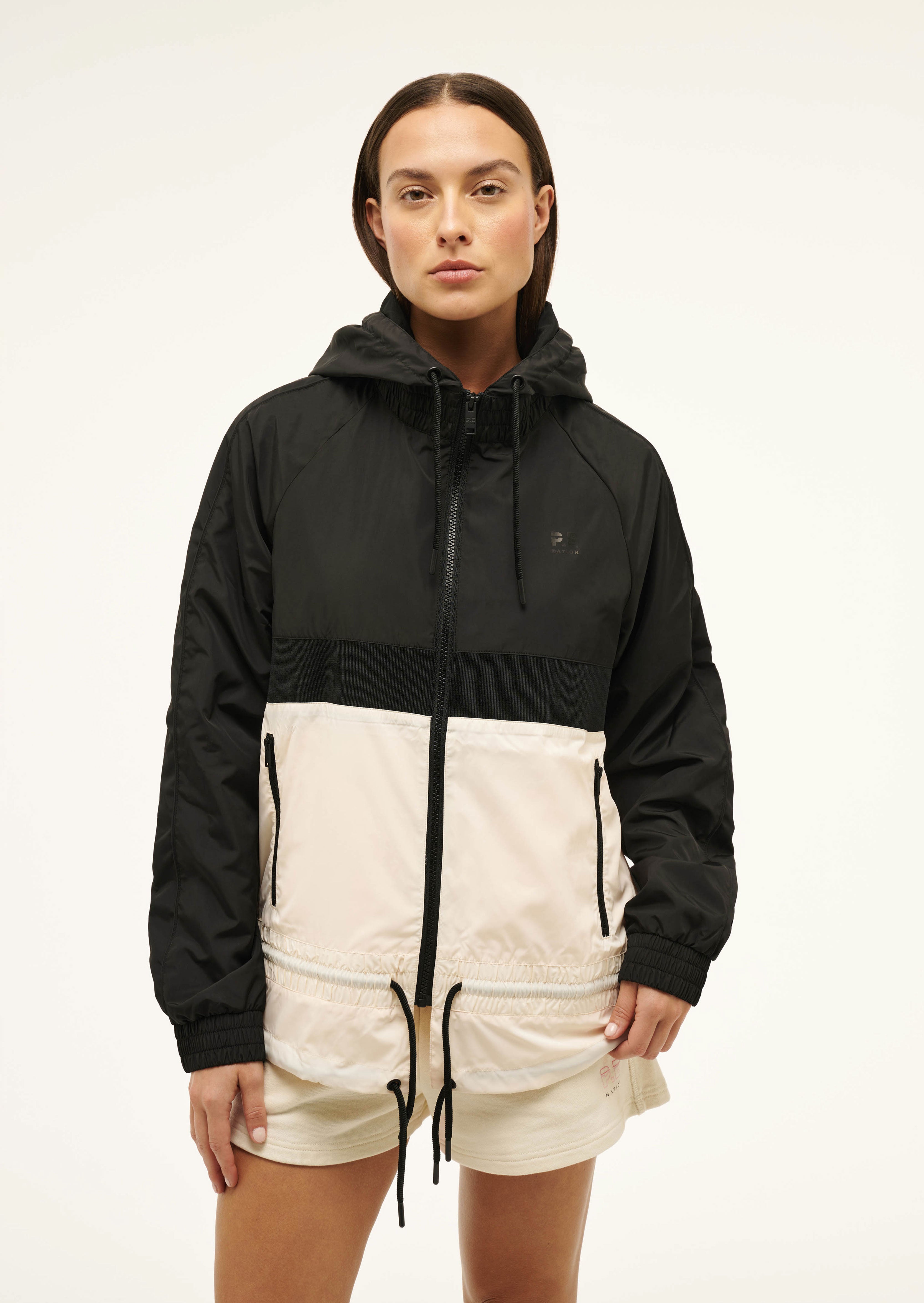 MANDOWNJACKET_243J340_BLACKWHISPERWHITE-023-CROP_1