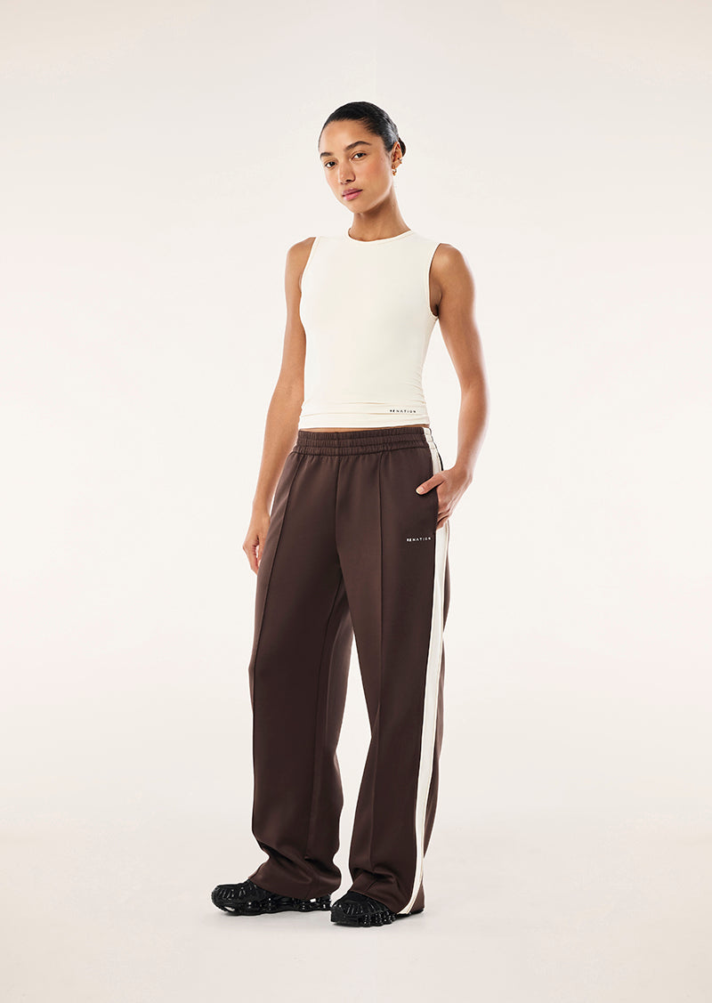 MAN DOWN TRACKPANT IN COFFEE